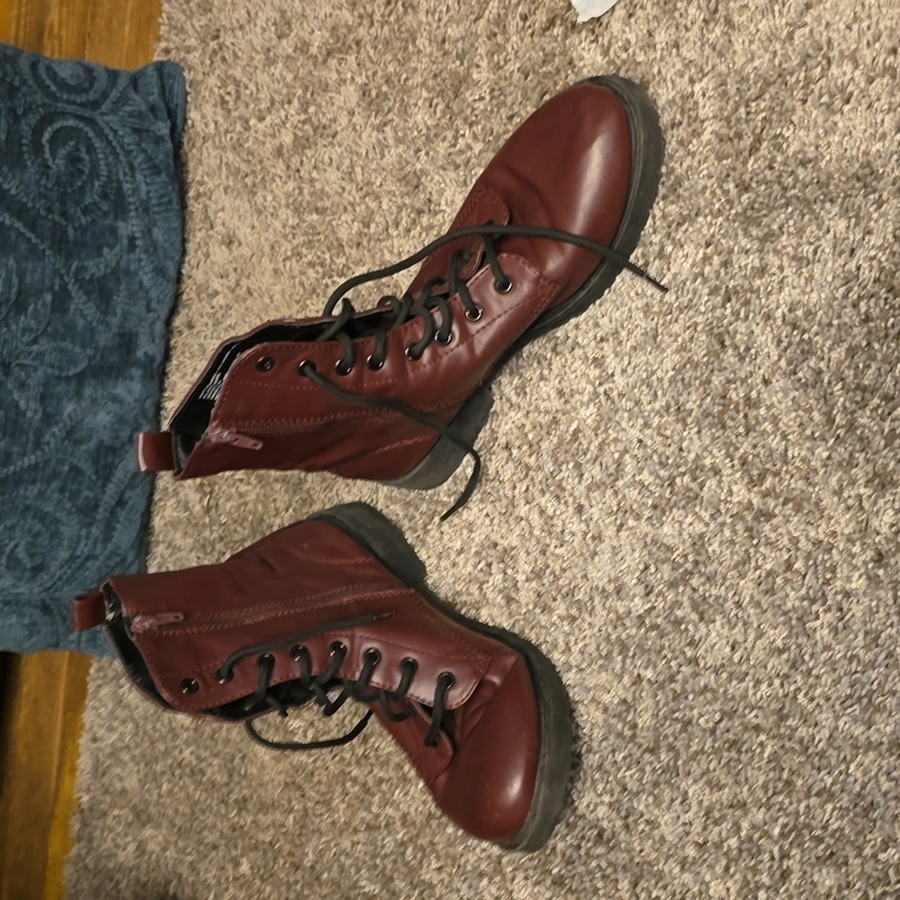 Size 10 women's boots